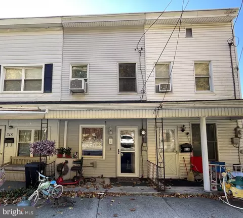 317 W Mahanoy Ave, Girardville, PA 17935