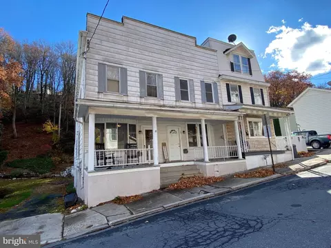87-89 Main St, Pottsville, PA 17901