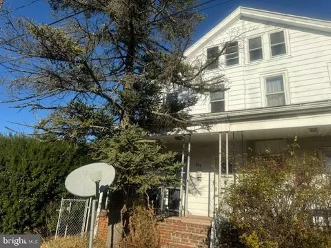 213 N Line St, Frackville, PA 17931
