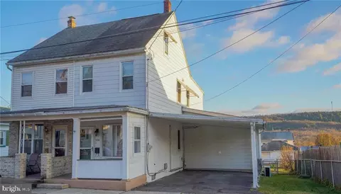 534 Elm St, Tamaqua, PA 18252