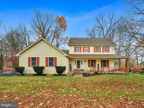 1026 Ridgeview Dr, Orwigsburg, PA 17961
