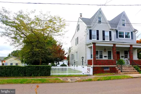 214 S Spencer St, Frackville, PA 17931