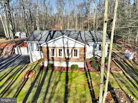 241 Kiehner Rd, Schuylkill Haven, PA 17972