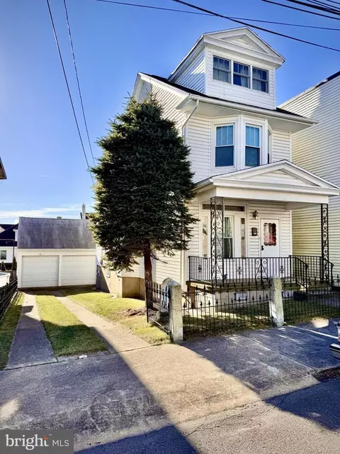 252 Florida Ave, Shenandoah, PA 17976