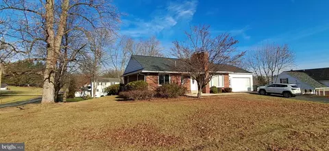 290 Ridge Rd, Orwigsburg, PA 17961