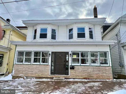 240 Indiana Ave, Shenandoah, PA 17976