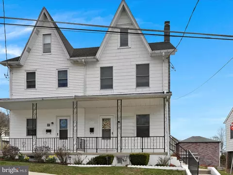 52 N 4th St, Cressona, PA 17929