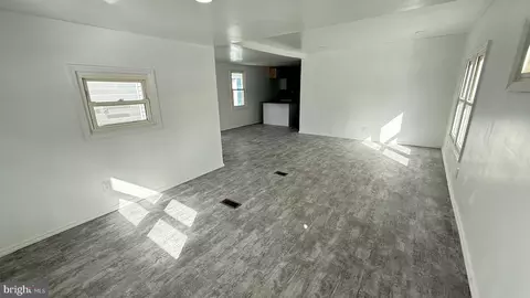 6 Middle St, Mcadoo, PA 18237 photo 8