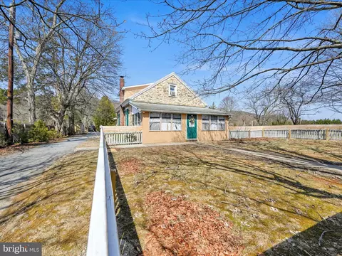 151 Fort Lebanon Rd, Auburn, PA 17922