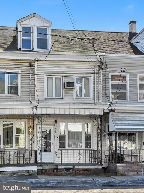 712 E Centre St, Mahanoy City, PA 17948