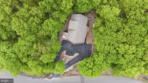 View/Area - 10 S Spur Ln, Hazleton, PA 18202 photo 1 of 3