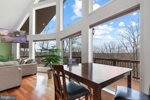 Dining - 10 S Spur Ln, Hazleton, PA 18202 photo 1 of 1