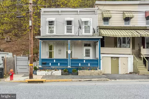 600 W Bacon St, Pottsville, PA 17901