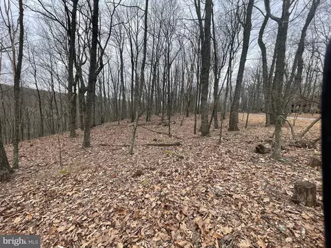125 Spring Mountain Dr, Zion Grove, PA 17985