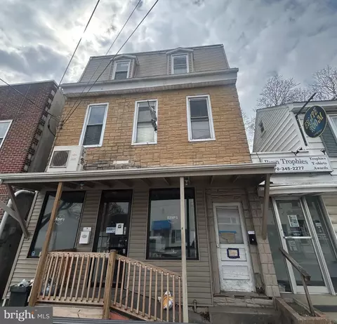 64 S Tulpehocken St, Pine Grove, PA 17963