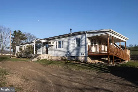 982 Long Run Rd, Pine Grove, PA 17963