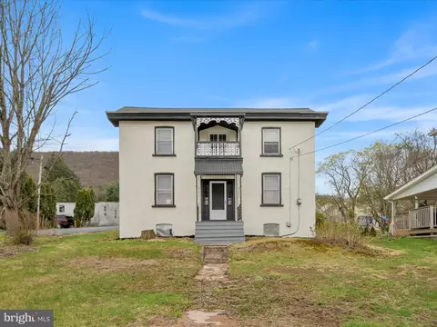 235 E Biddle St, Gordon, PA 17936