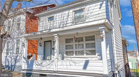 233 N Lehigh St, Tamaqua, PA 18252