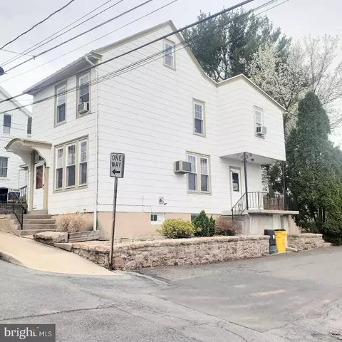 200 S Margaretta St, Schuylkill Haven, PA 17972