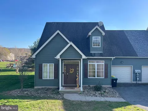 233 W Hoy St, Orwigsburg, PA 17961