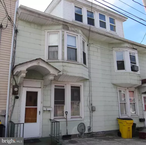 36 S Saint Peter St, Schuylkill Haven, PA 17972