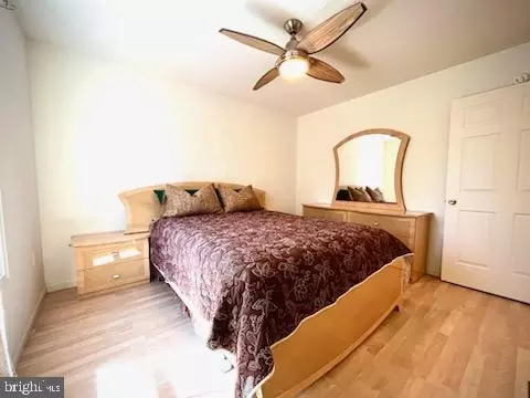 Bedroom - 33 E Players Way, Hazleton, PA 18202 photo 1 of 4