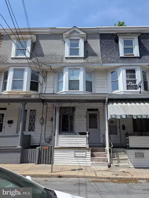 128 S Schuylkill Ave, Tamaqua, PA 18252