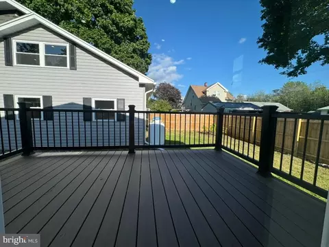 Exterior - 10 Spruce Ave, Barnesville, PA 18214 photo 2 of 2