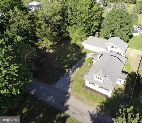 View/Area - 10 Spruce Ave, Barnesville, PA 18214 photo 1 of 2