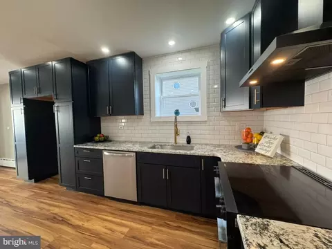 Kitchen - 10 Spruce Ave, Barnesville, PA 18214 photo 3 of 5