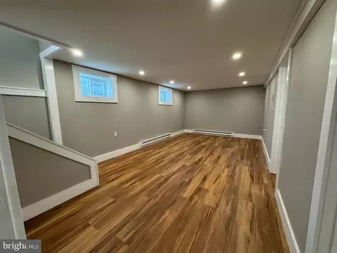 Living - 10 Spruce Ave, Barnesville, PA 18214 photo 6 of 7