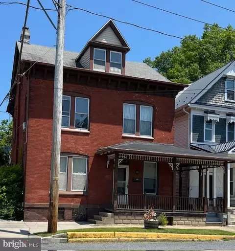 301 E Market St, Orwigsburg, PA 17961