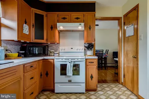 18 E Pine St, Sheppton, PA 18248 photo 13
