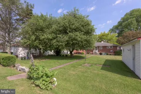 18 E Pine St, Sheppton, PA 18248 photo 4