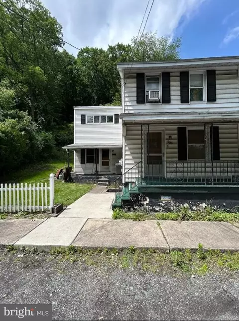 523 W Mahanoy Ave, Girardville, PA 17935