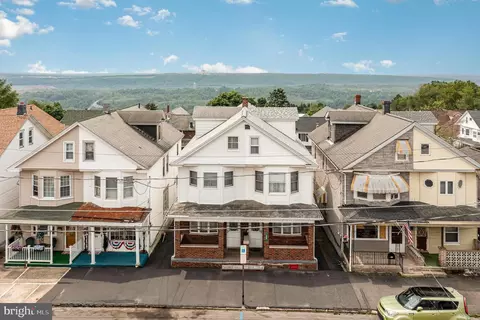 190-192 Florida Ave, Shenandoah, PA 17976