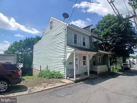514 W Penn St, Shenandoah, PA 17976