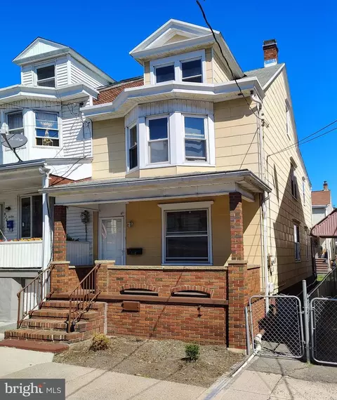 418 N North St, Minersville, PA 17954