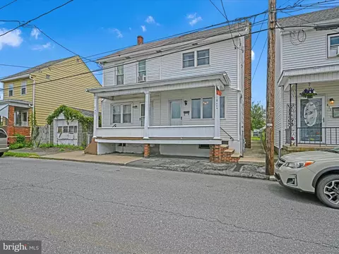 409 S Middle St, Frackville, PA 17931