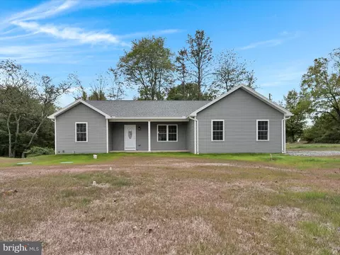 1178 Custer Dr, Auburn, PA 17922