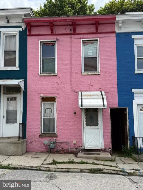 246 N 12th St, Pottsville, PA 17901