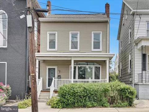 42 Dock St, Schuylkill Haven, PA 17972
