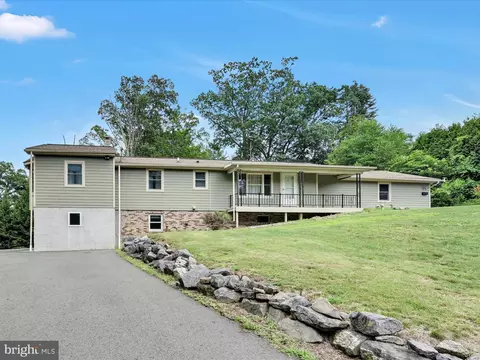 14 N 24th St, Pottsville, PA 17901