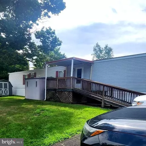 11 A Frieden Mnr #A, Schuylkill Haven, PA 17972