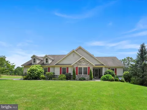 164 Archery Club Rd, New Ringgold, PA 17960