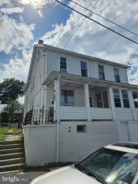 248 5th St, Coaldale, PA 18218