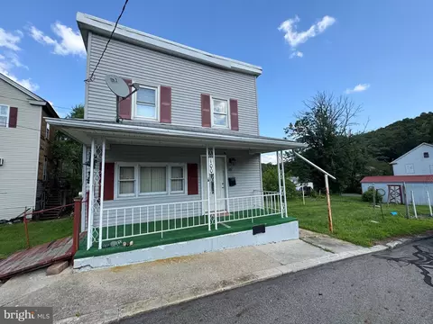 100 Harrison, Tremont, PA 17981