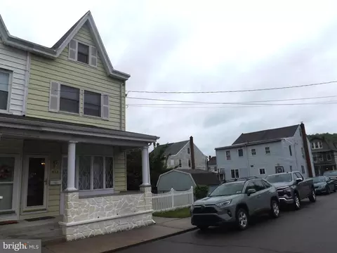 312 E Patterson St, Saint Clair, PA 17970