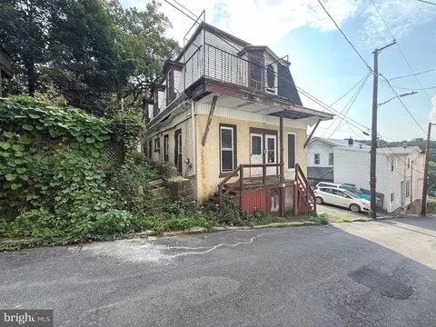116 S 118 S Sixth St, Pottsville, PA 17901