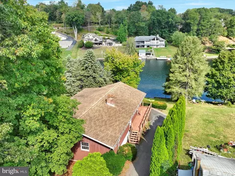 595 Wynonah Dr, Auburn, PA 17922